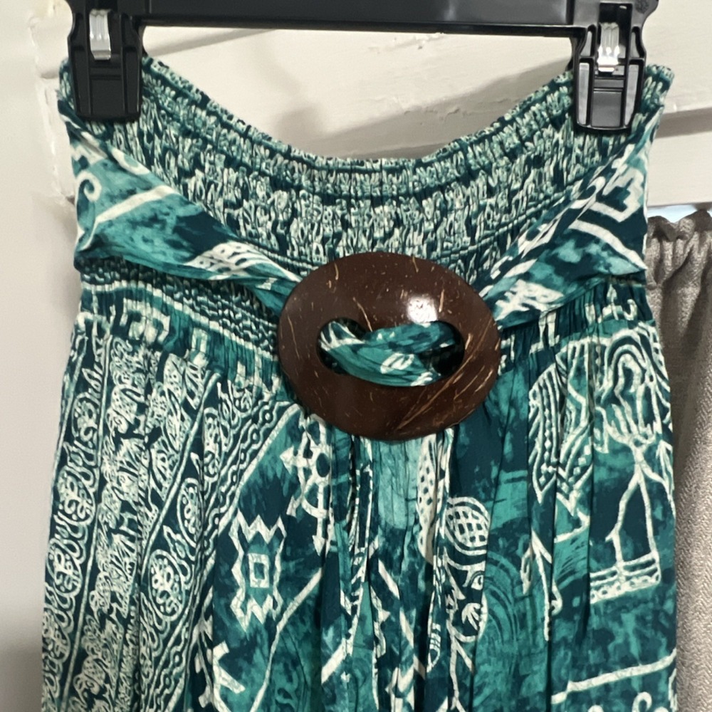 Women's Green/White Geometric A-Line Midi Skirt, Stretch, Buckle Accent - Picture 2 of 2